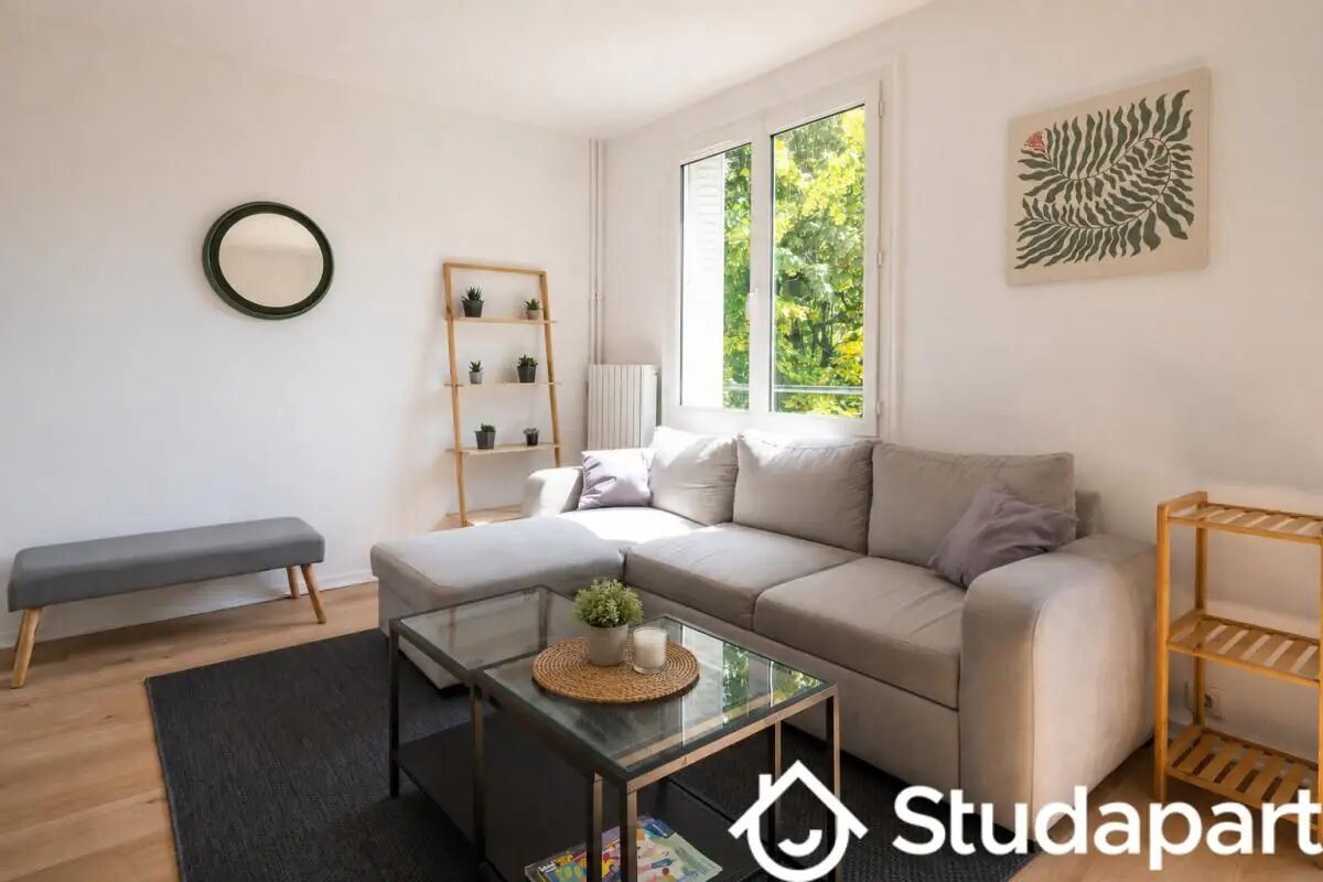 Appartement à louer, 68m², Courbevoie
