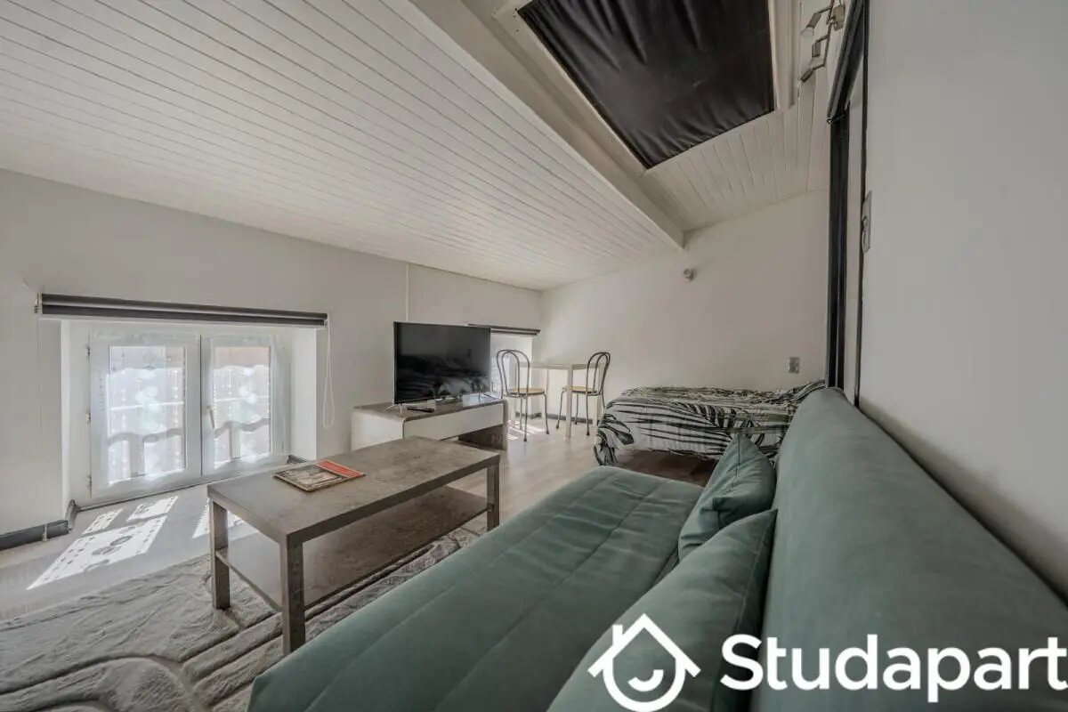 Appartement à louer, 23m², Aubenas