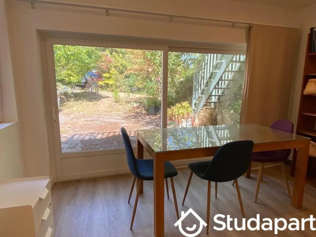 Appartement à louer, 30m², Vaucresson