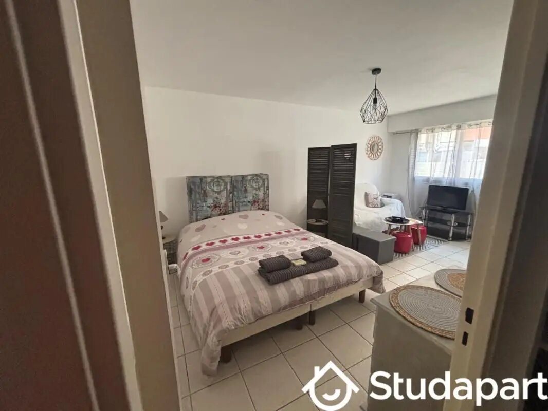 Appartement à louer, 28m², Vallauris