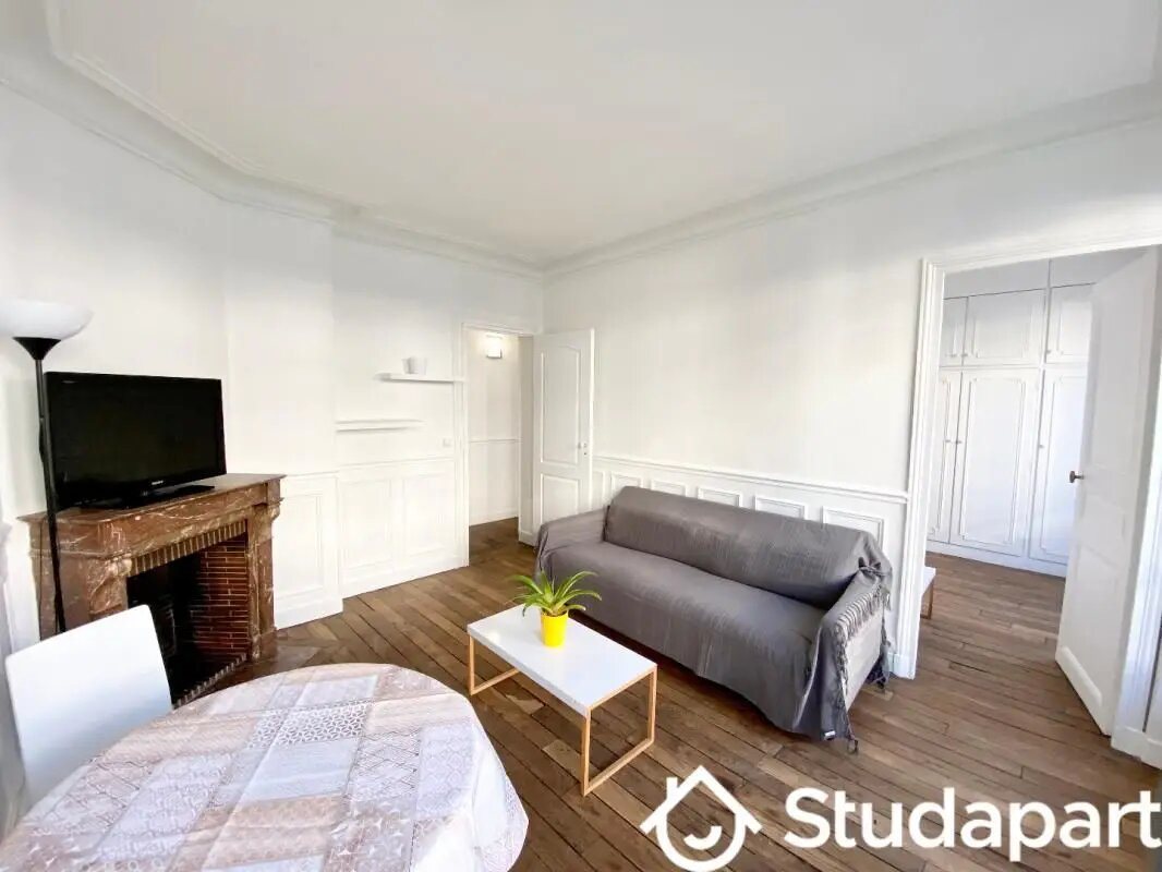 Appartement à louer, 15m², Paris 11ème