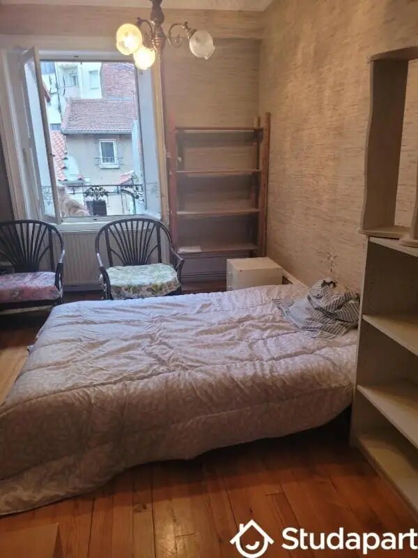 Appartement à louer, 16m², Saint-Etienne