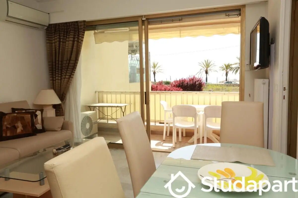 Appartement à louer, 40m², Vallauris