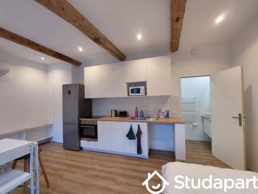 Appartement à louer, 23m², Nîmes