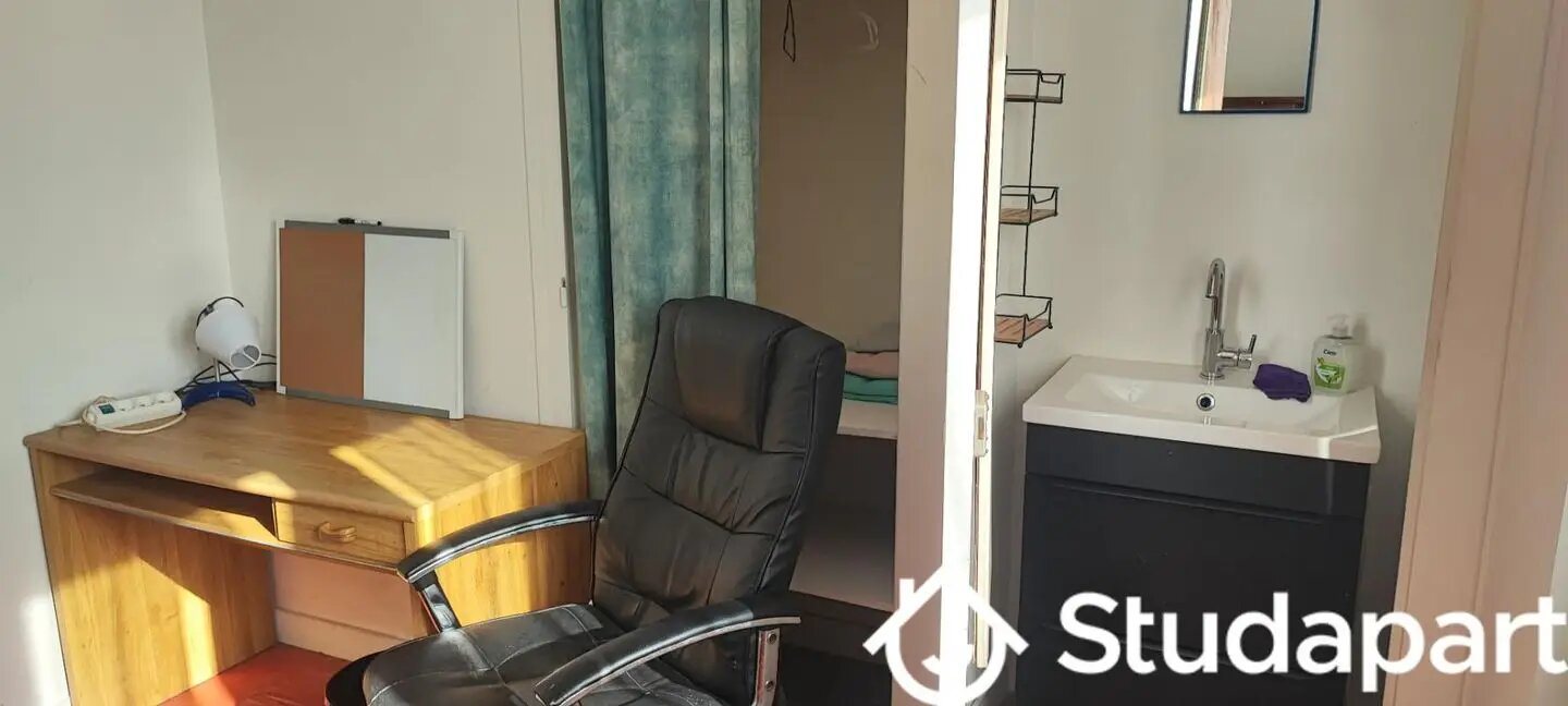 Appartement à louer, 15m², Saint-Nazaire