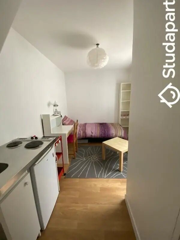 Appartement à louer, 22m², Suresnes