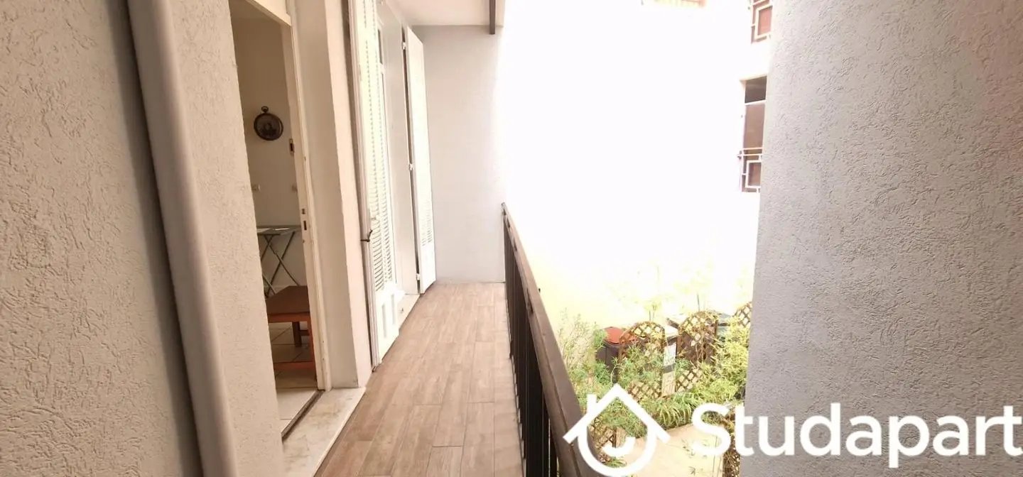 Appartement à louer, 17m², Antibes