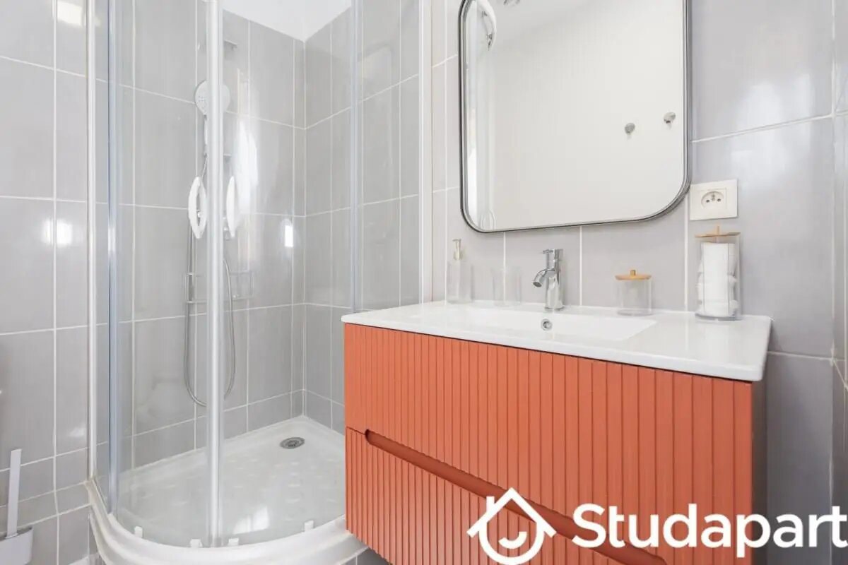Appartement à louer, 19m², Arles