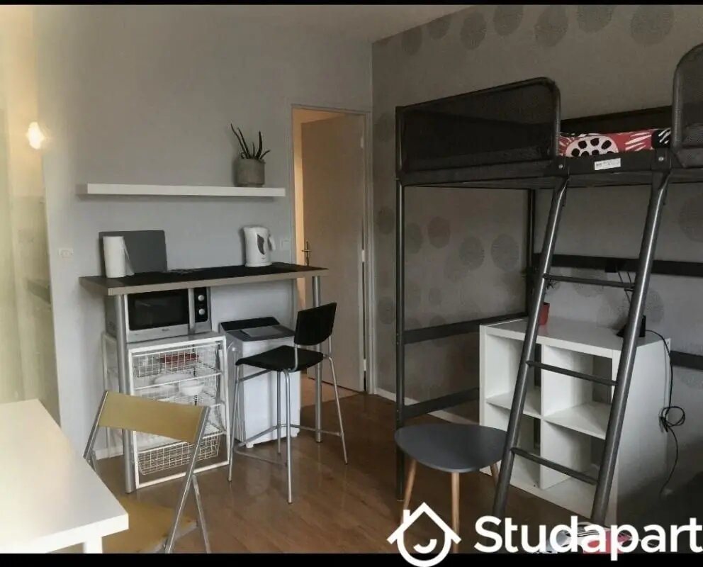 Appartement à louer, 20m², Pau