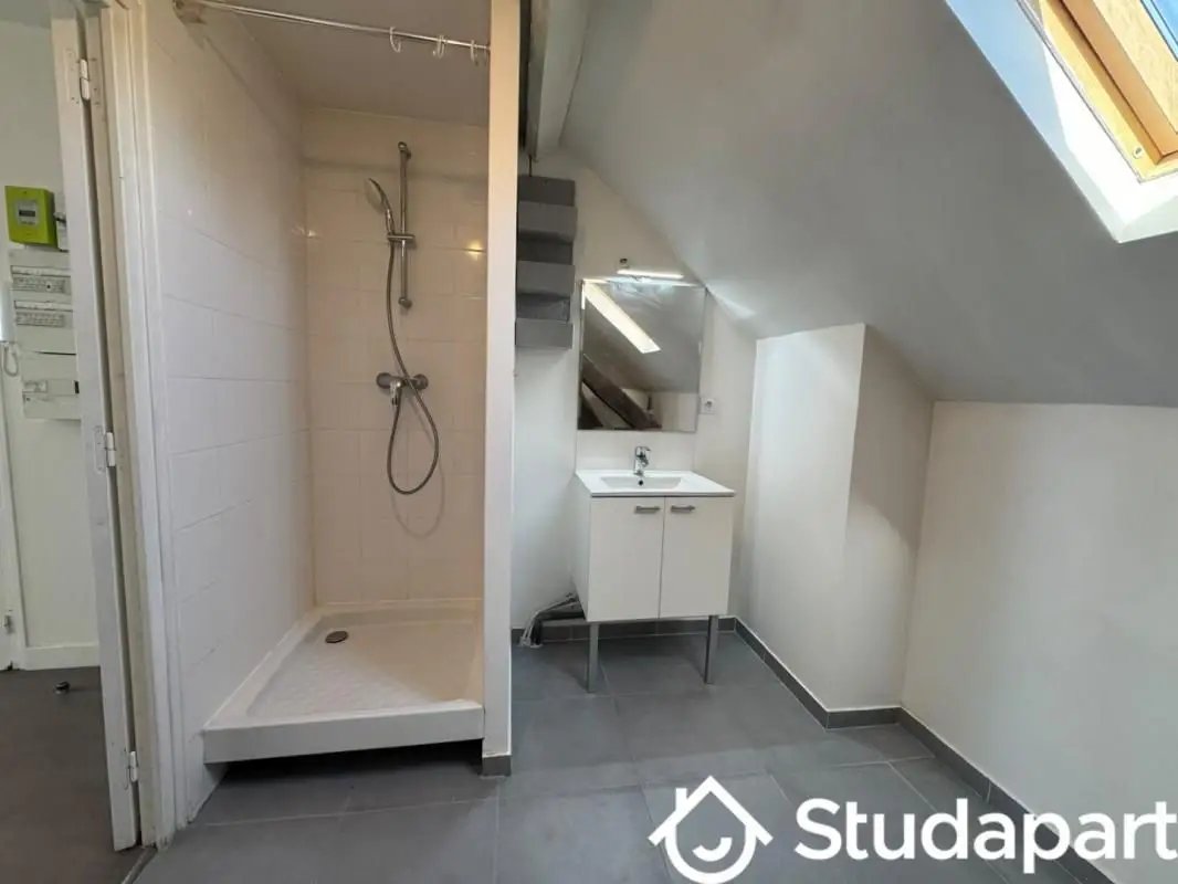 Maison à louer, 26m², Cergy