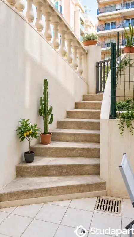 Appartement à louer, 20m², Menton