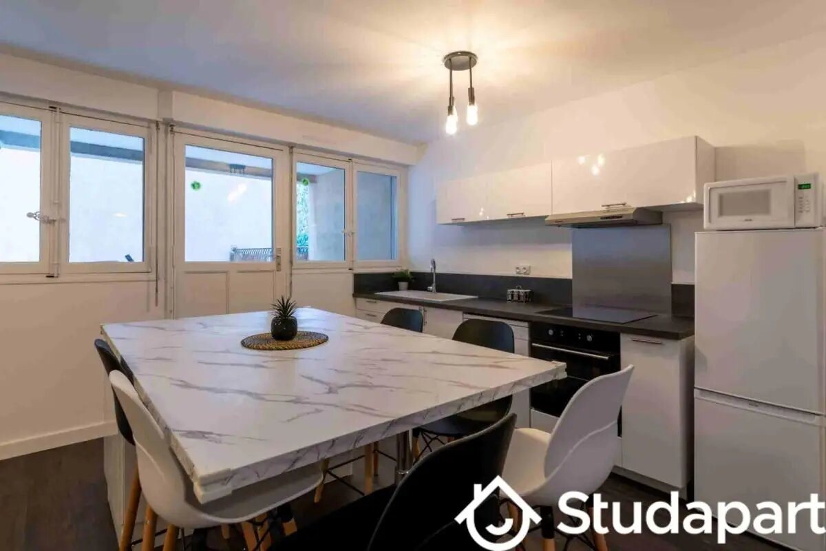 Appartement à louer, 80m², Avignon