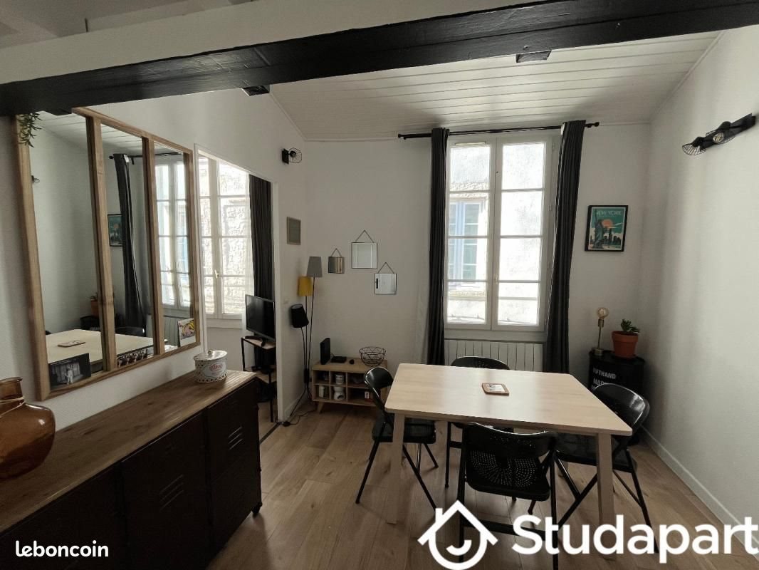 Appartement à louer, 21m², La Rochelle