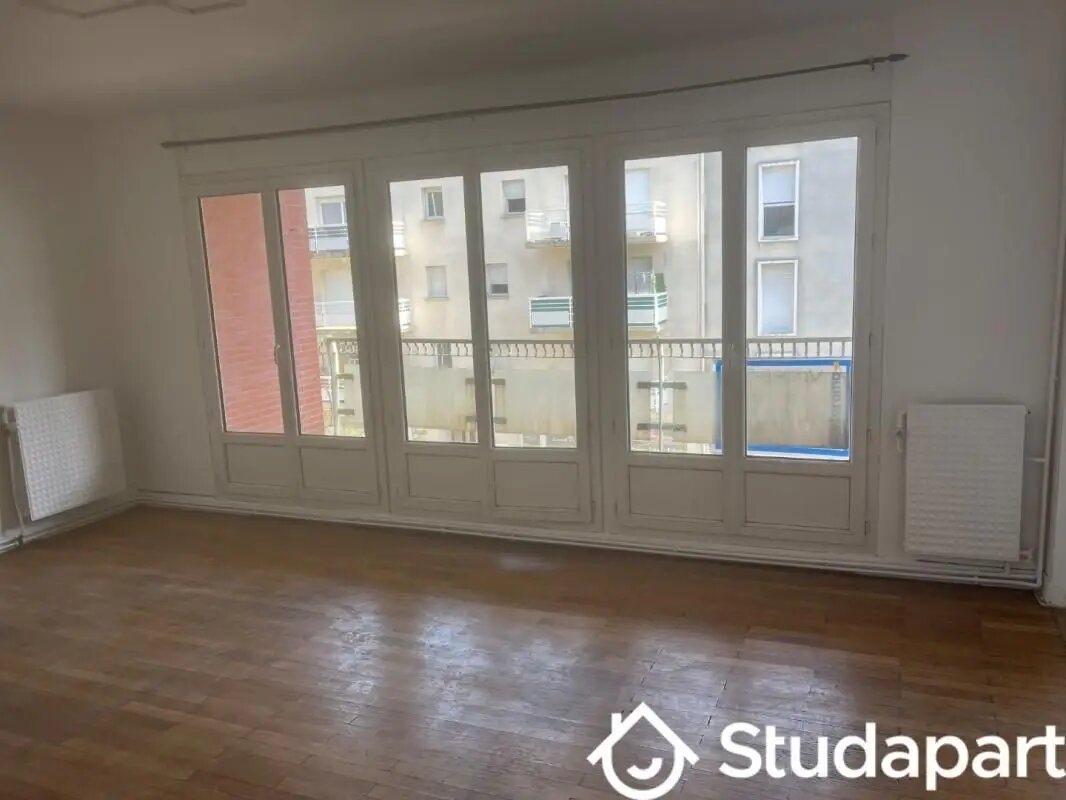 Appartement à louer, 75m², Fontaine