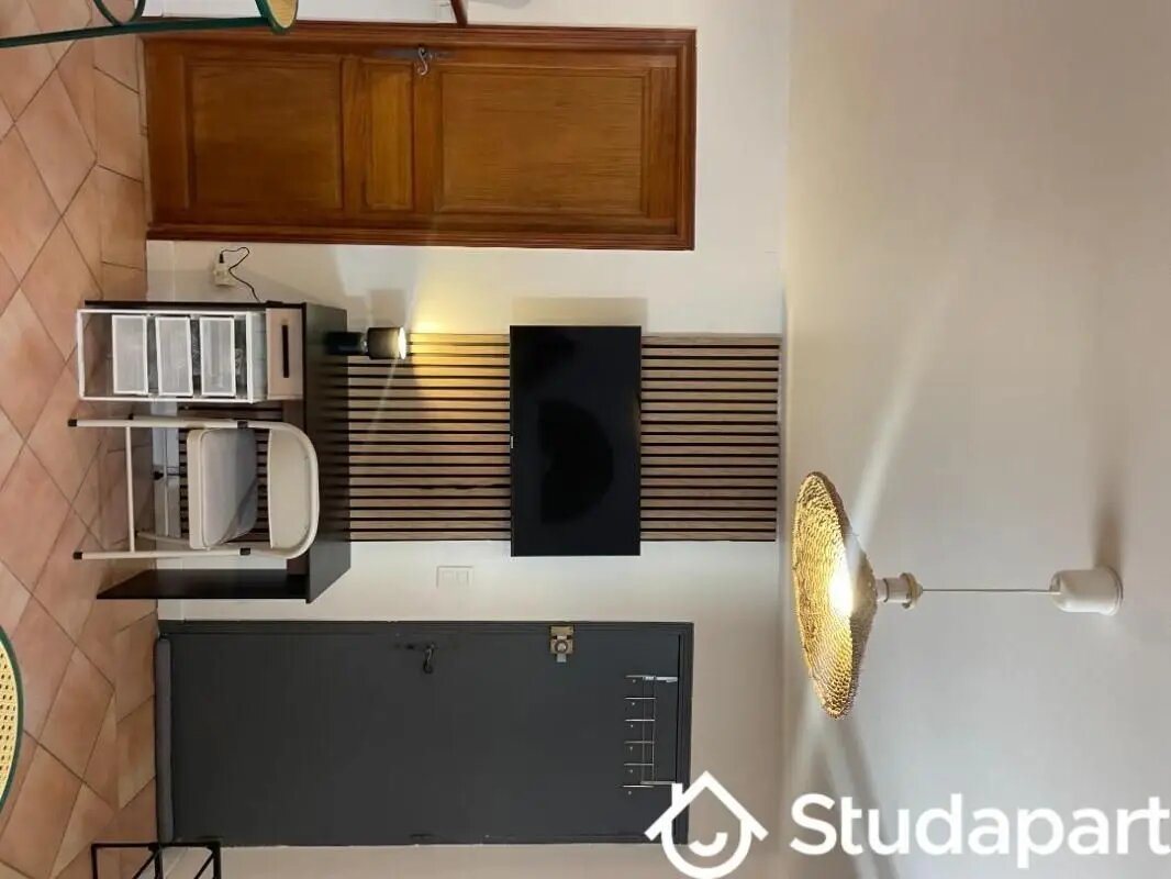 Appartement à louer, 27m², Nîmes