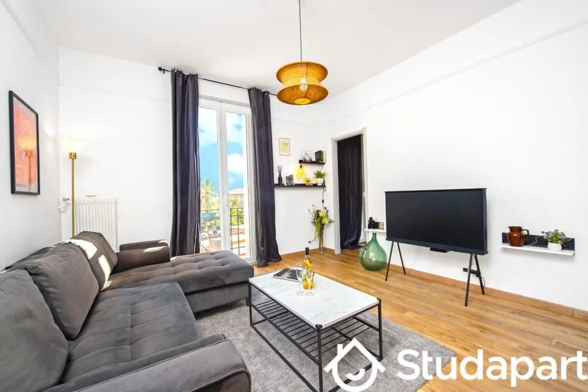 Appartement à louer, 40m², Menton