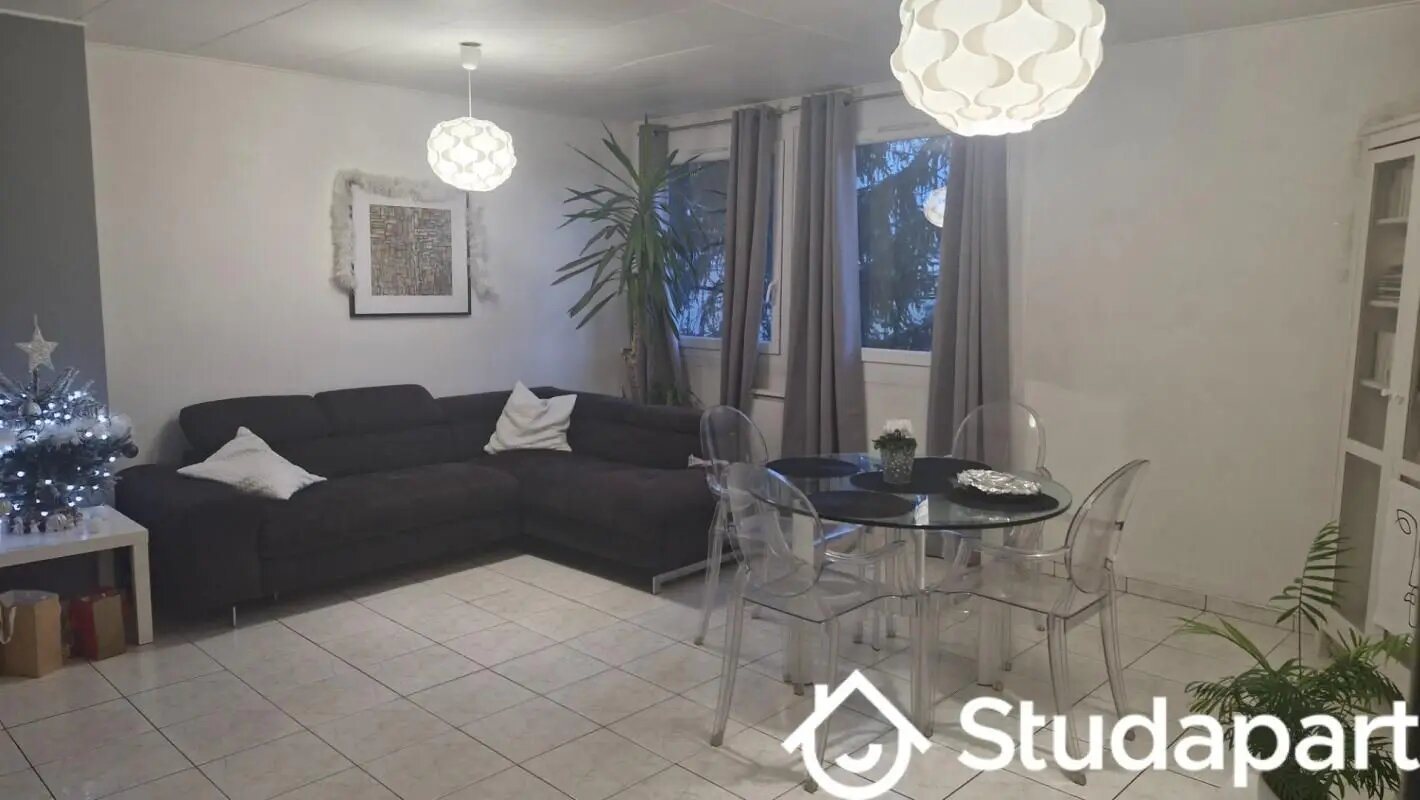 Appartement à louer, 15m², Fresnes
