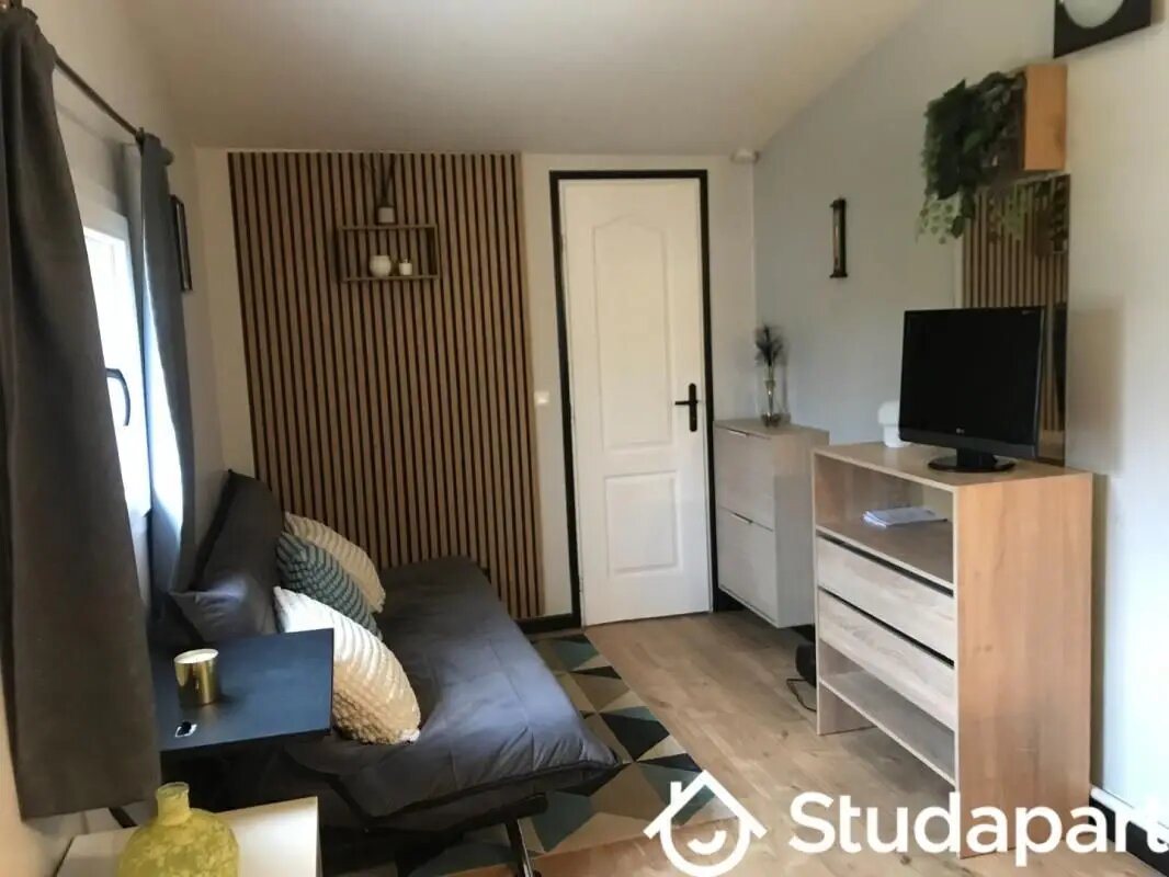 Maison à louer, 16m², Auvers-sur-Oise