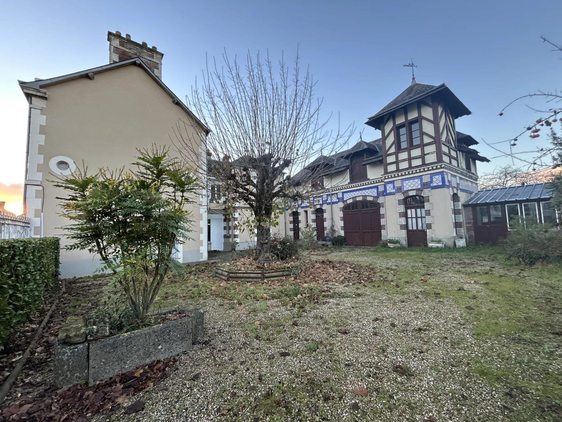 Maison à vendre, 192m², Mortagne-au-Perche