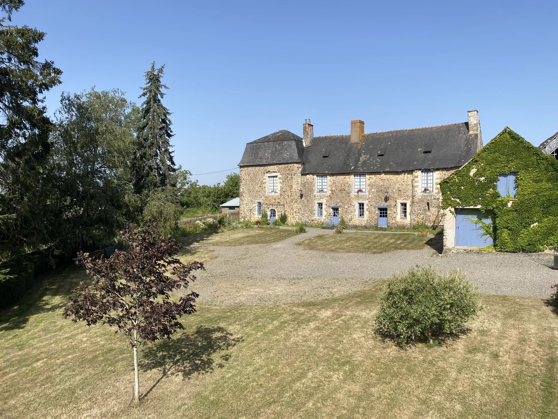 Maison à vendre, 255m², Sainte-Suzanne-et-Chammes