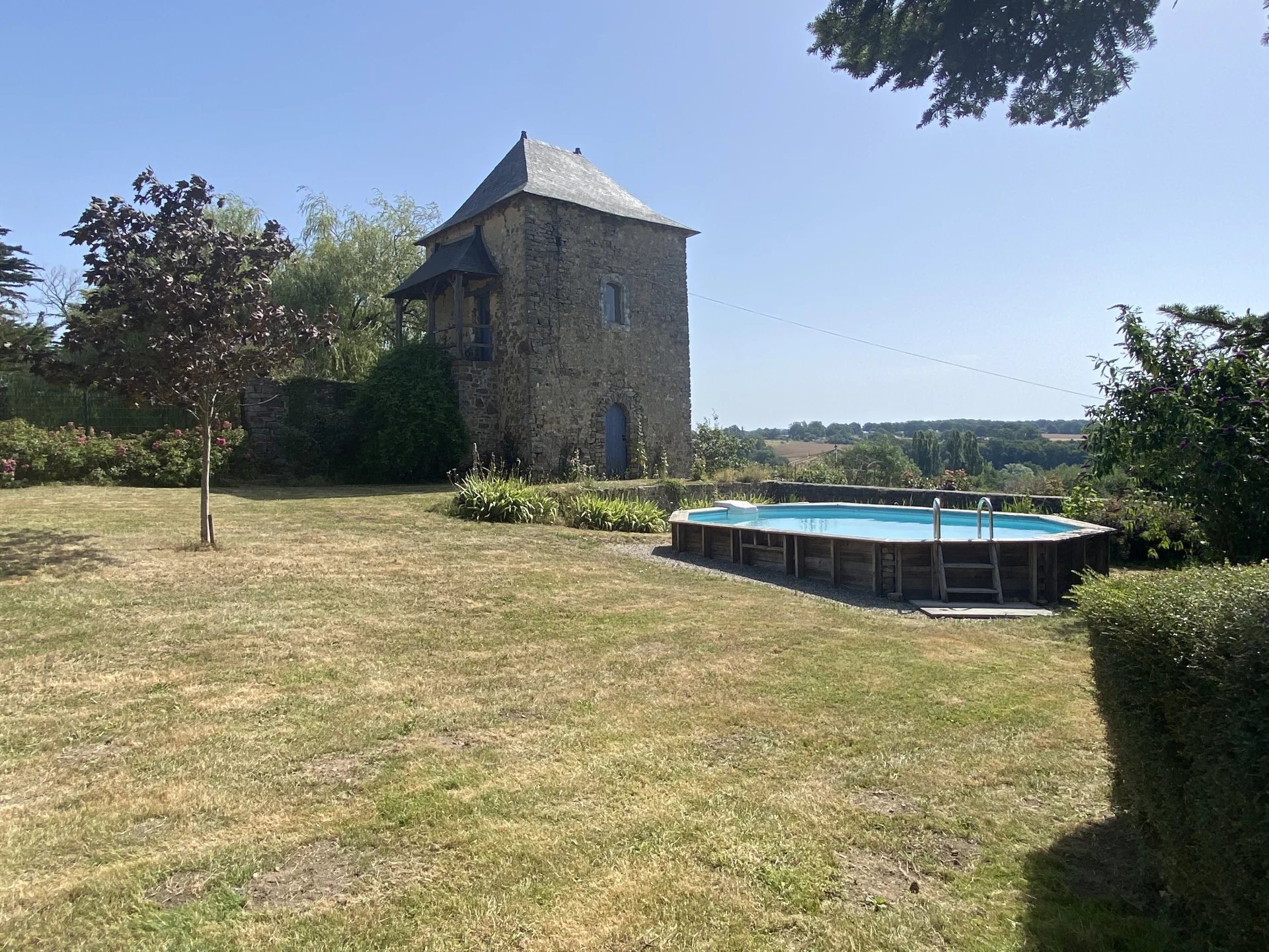 Maison à vendre, 255m², Sainte-Suzanne-et-Chammes