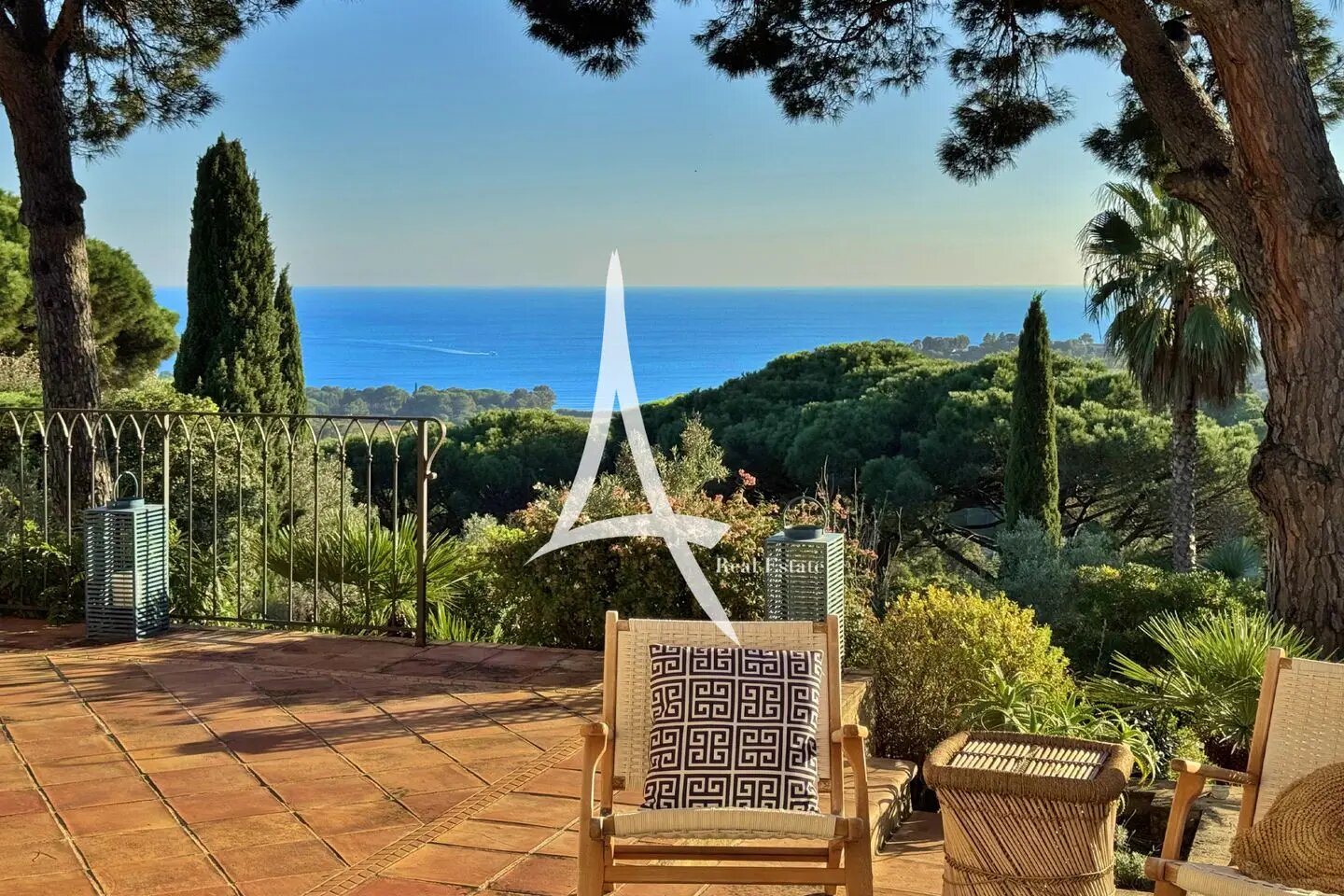 Maison à vendre, 270m², La Croix-Valmer