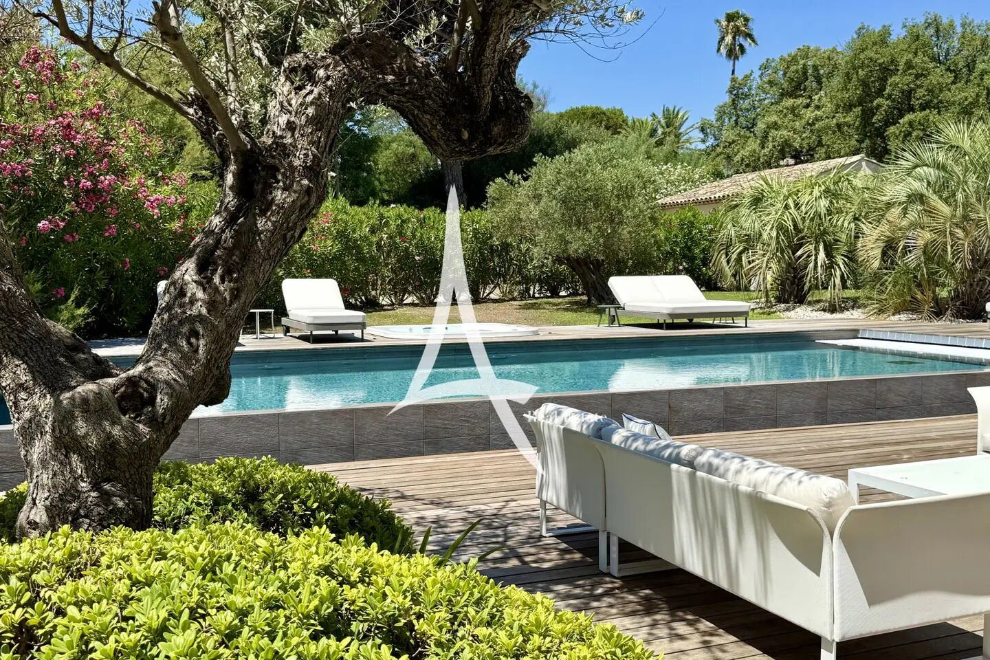 Maison à vendre, 270m², Grimaud