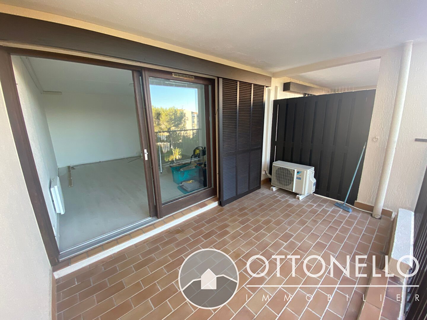 Appartement à louer, 47m², Fréjus