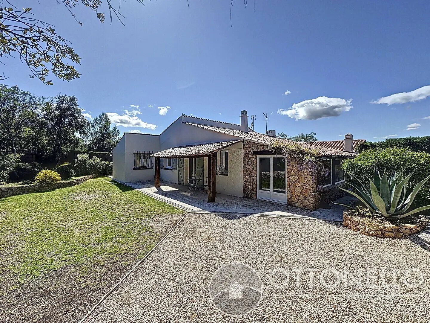 Maison à vendre, 105m², Roquebrune-sur-Argens