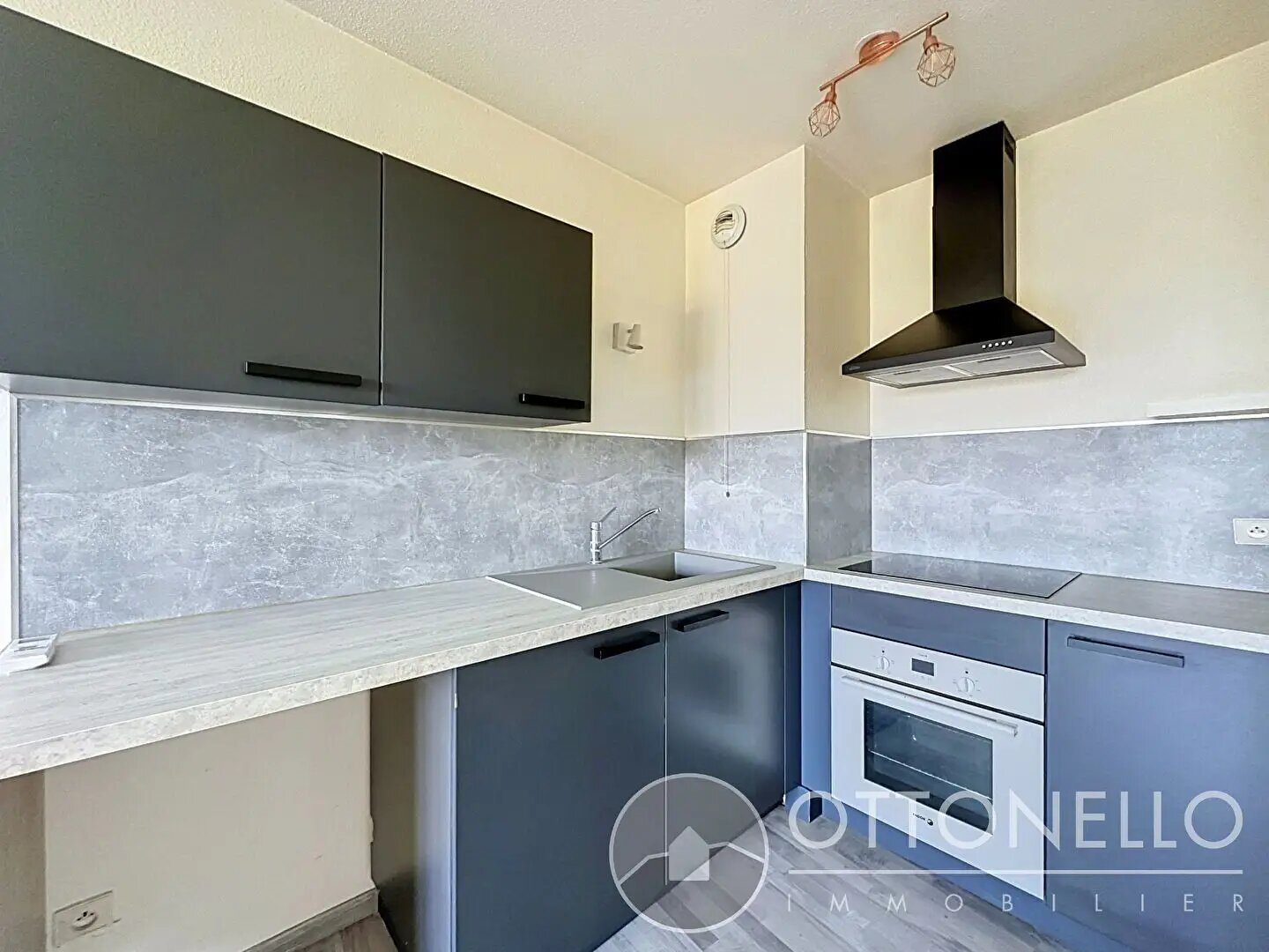 Appartement à vendre, 29m², Roquebrune-sur-Argens