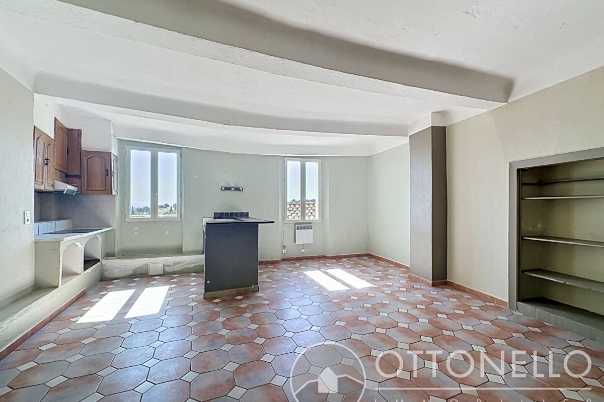 Appartement à vendre, 65m², Roquebrune-sur-Argens