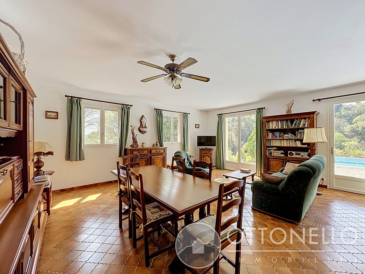 Maison à vendre, 122m², Roquebrune-sur-Argens