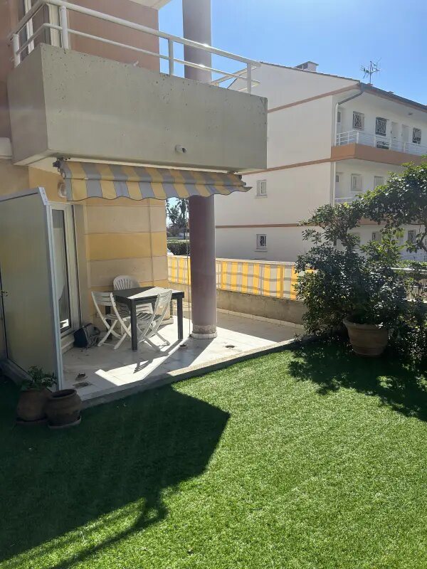 Appartement à louer, 28m², Fréjus