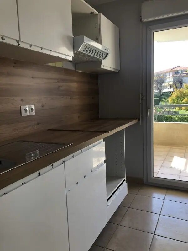 Appartement à louer, 46m², Fréjus