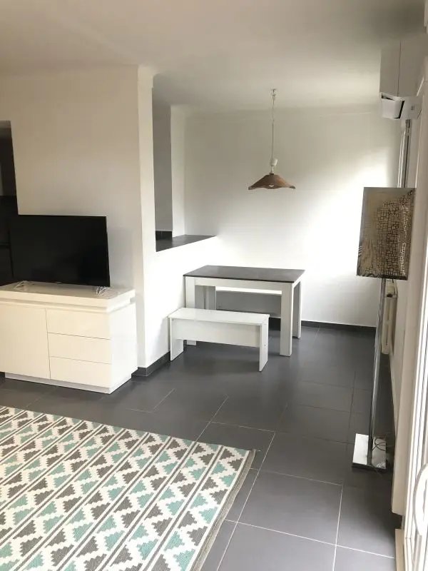 Appartement à louer, 34m², Fréjus