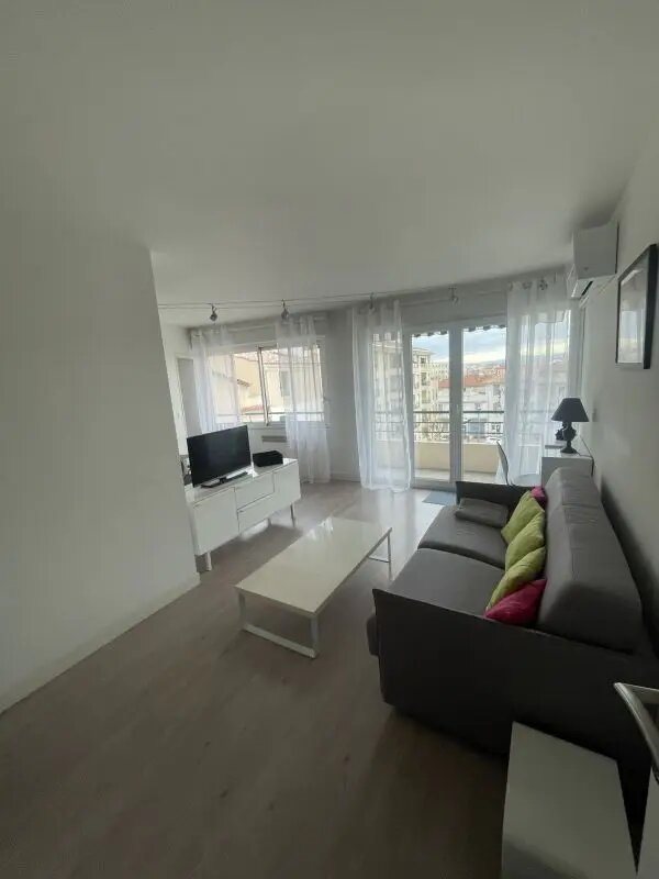 Appartement à louer, 36m², Saint-Raphaël