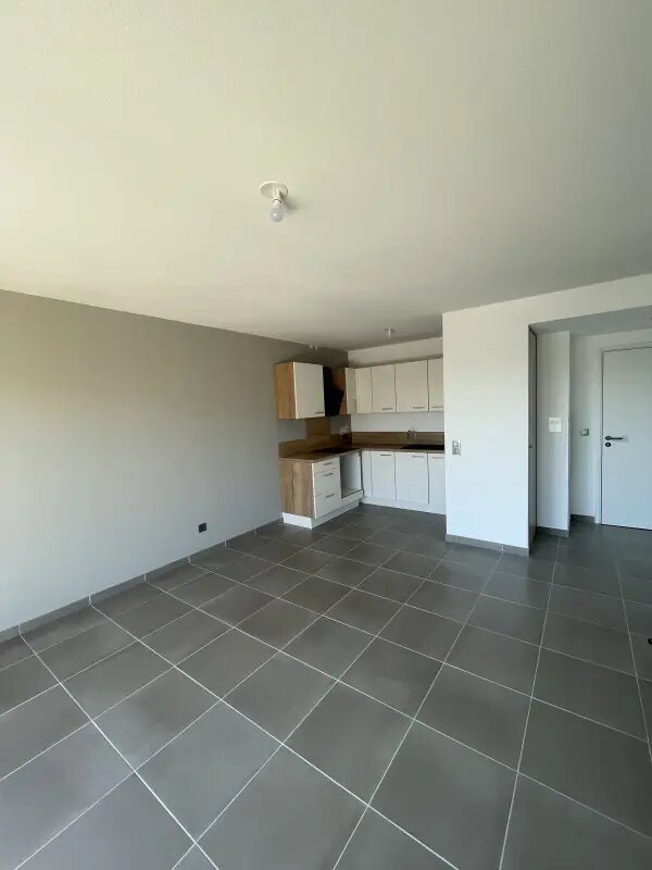 Appartement à louer, 45m², Fréjus