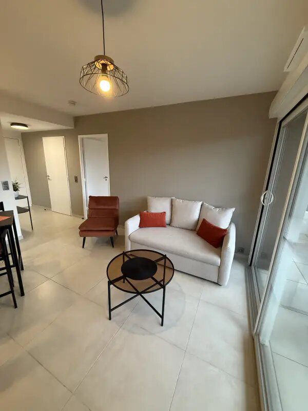 Appartement à louer, 39m², Fréjus