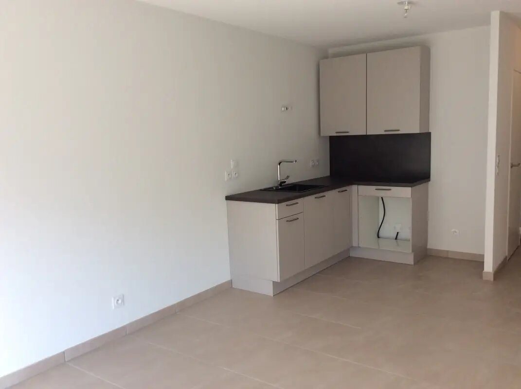 Appartement à louer, 46m², Fréjus