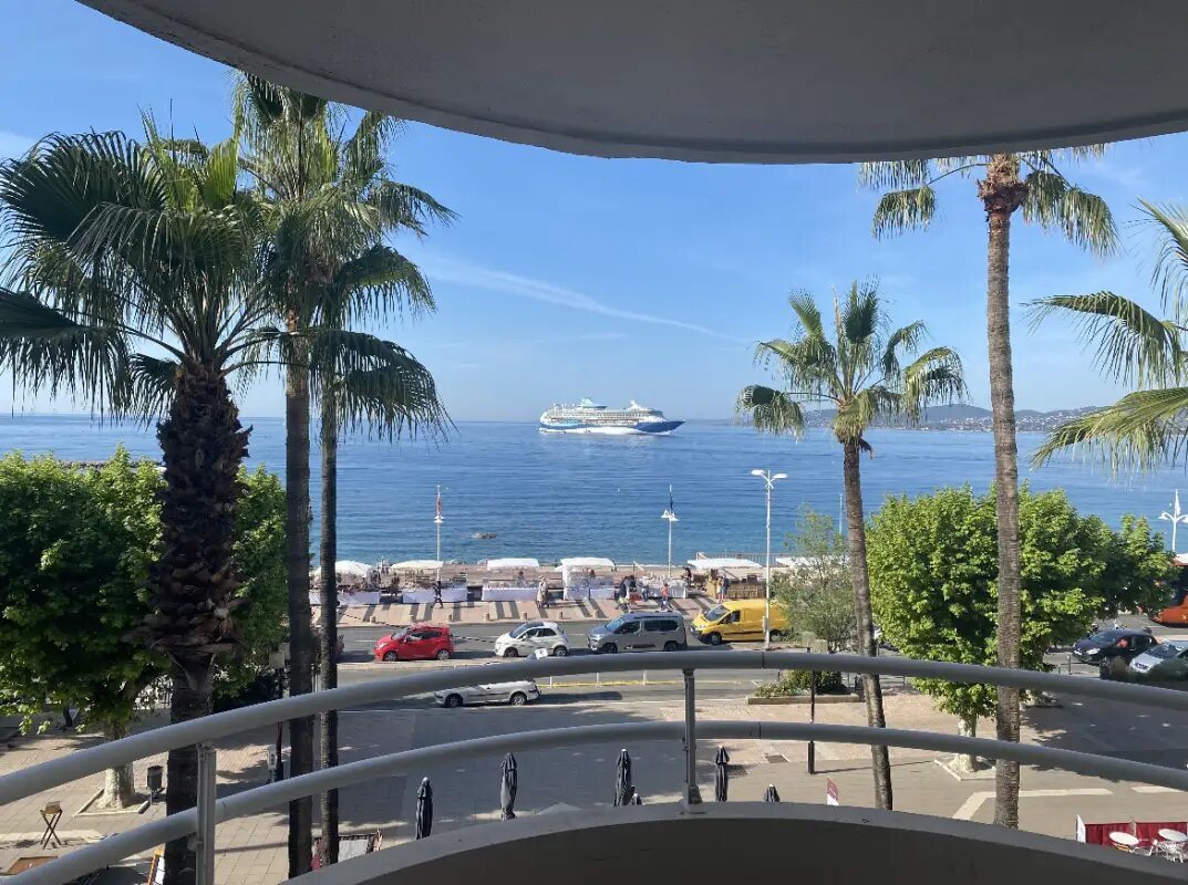 Appartement à louer, 147m², Saint-Raphaël