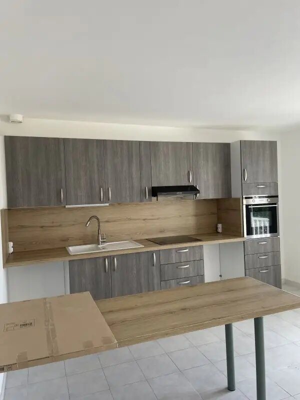 Appartement à louer, 46m², Fréjus