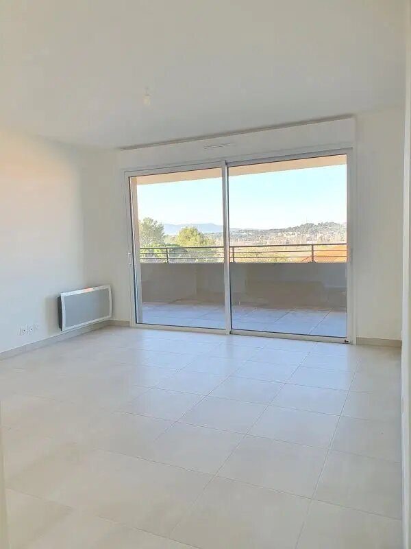 Appartement à louer, 46m², Fréjus