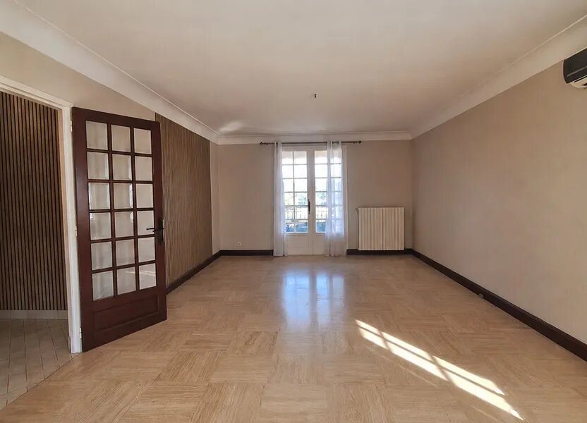 Maison à louer, 113m², Chassenon