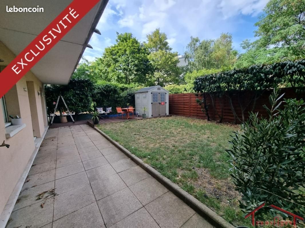 Appartement à louer, 61m², Courbevoie