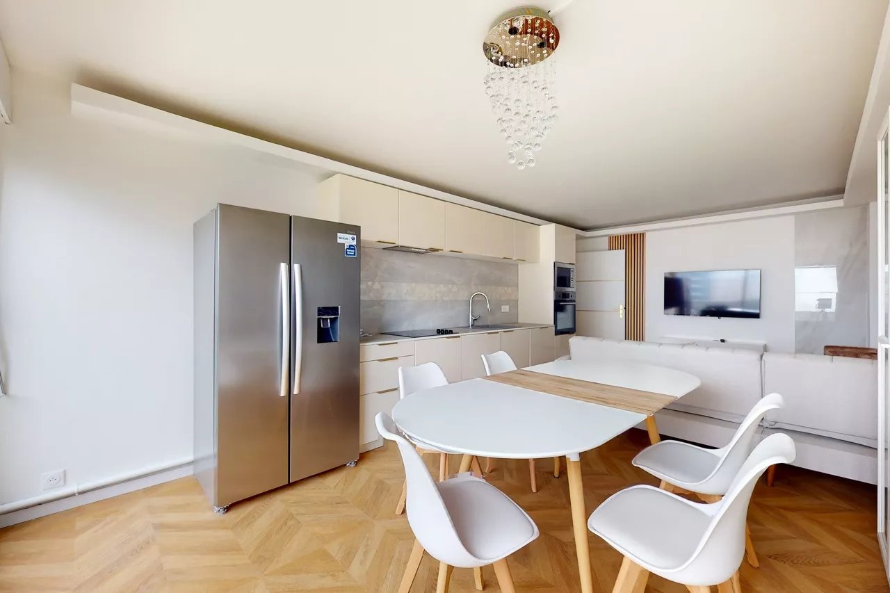 Appartement à vendre, 107m², Courbevoie