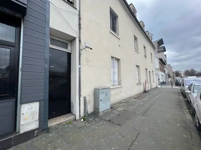 Appartement à vendre, 27m², Stains