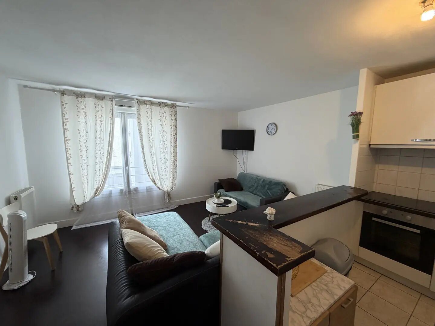 Appartement à louer, 45m², Stains