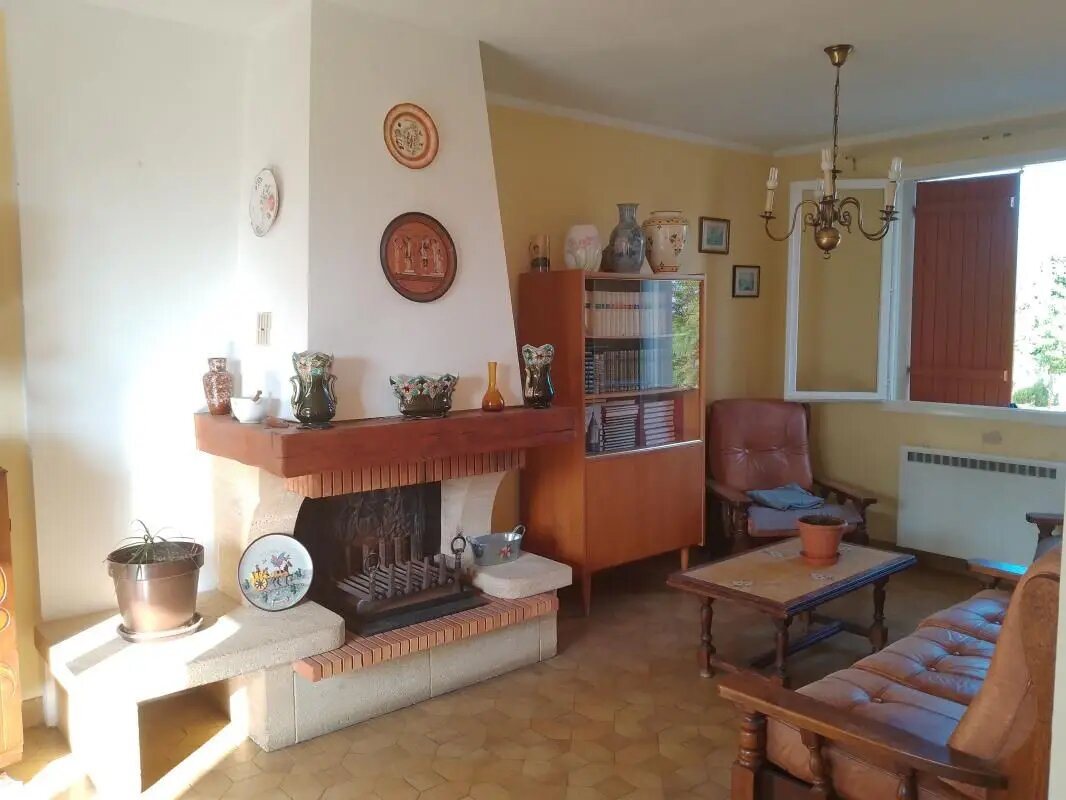 Maison à vendre, 102m², La Celle-Saint-Avant