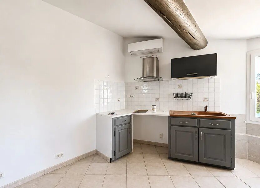 Appartement à louer, 28m², L'Isle-sur-la-Sorgue