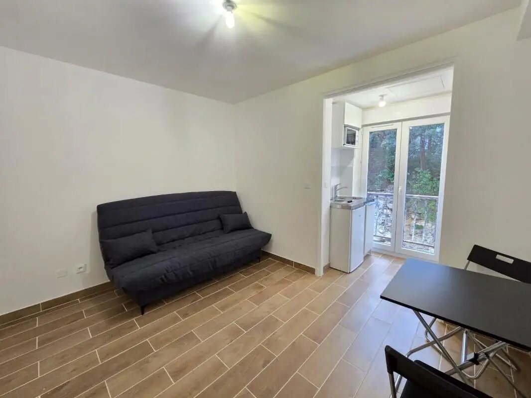 Appartement à louer, 17m², Salon-de-Provence